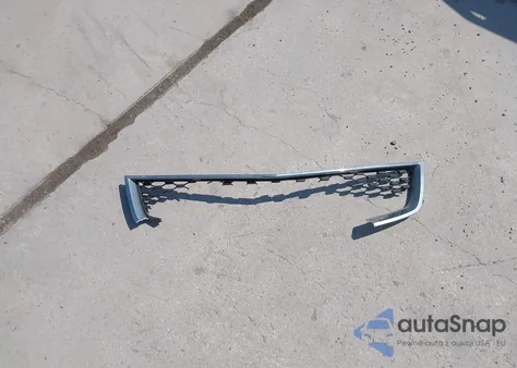 2011 Chevrolet Equinox Ls z USA, uszkodzony, nr VIN 2GNALBEC4B1303324